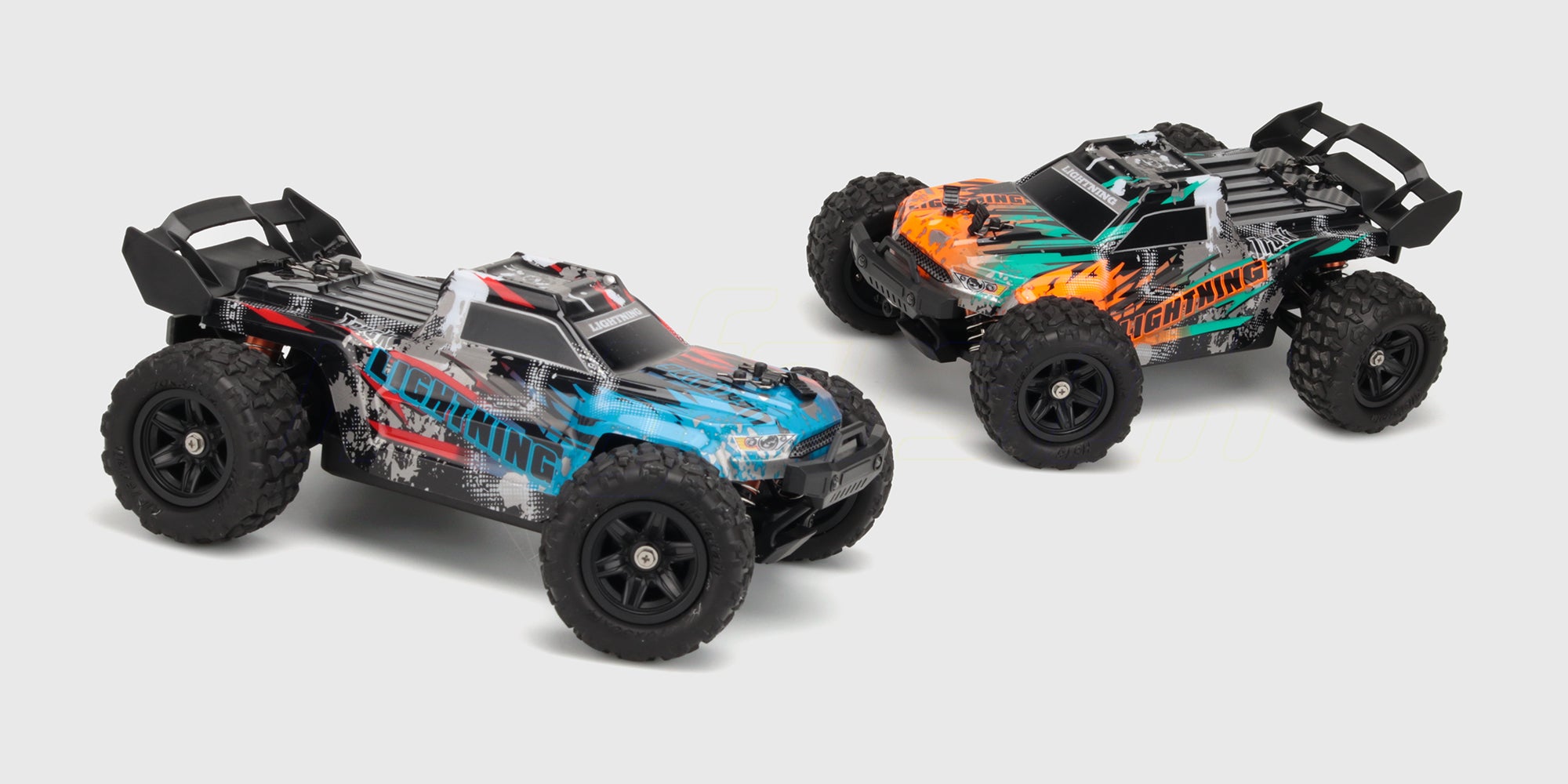 Hurricane i lightning modellen i blå og grøn set side om side på hvid baggrund