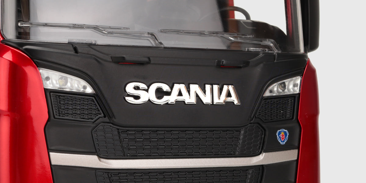 Huina Scania 770S with Trailer 1:18