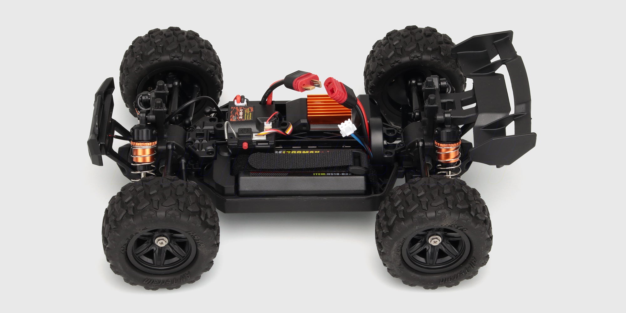 Nyeste Hurricane set uden karrosse på, med vandbeskyttet elektronik og kraftig motor.