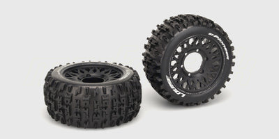 Sorte ST-Pioneer hjul med groft mønster og sorte fælge til fjernstyrede stadium trucks.