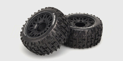 To sorte ST-Pioneer offroad hjul med groft mønster og sorte fælge til fjernstyrede biler.