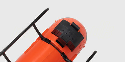 Grå Helikopter C186 model set forfra på en hvid baggrund.