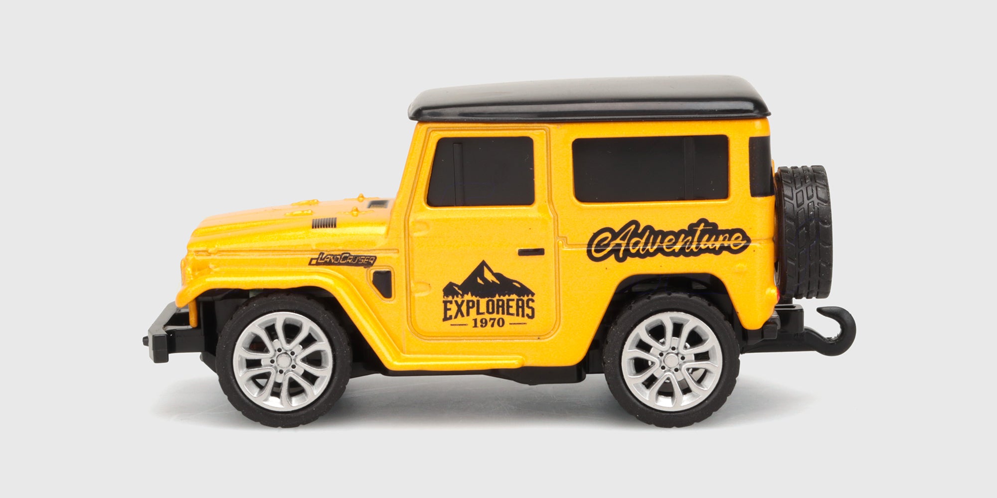 Gul Mini RC Car Land Cruiser set direkte fra siden