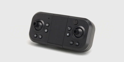 Sort ST16B fjernstyring med indbygget skærm og kontrolpinde til præcis styring af droner.