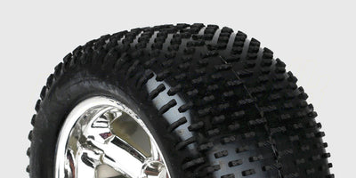 Fire forkromede onroad-hjul med dæk og femegede fælge til fjernstyret bil.